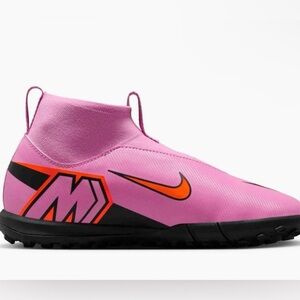 Nike Junior Zoom Superfly 10 Academy Turf Soccer- Scary Good Pack size 4.5Y/6W